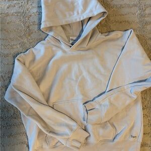 Aritzia Cream Women's Hoodie Sweatshirt